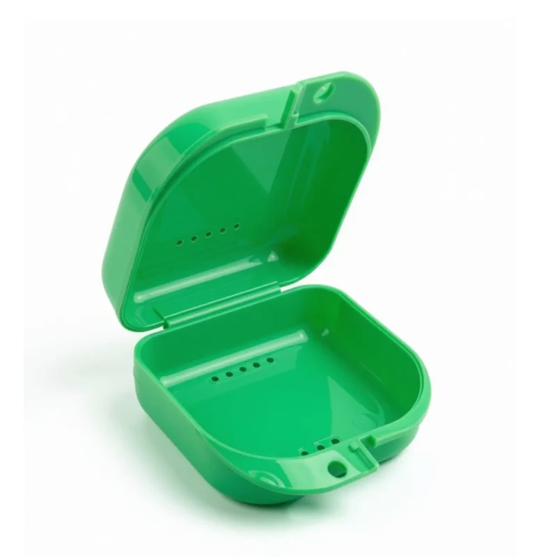 Classic Square Retainer Case – Green